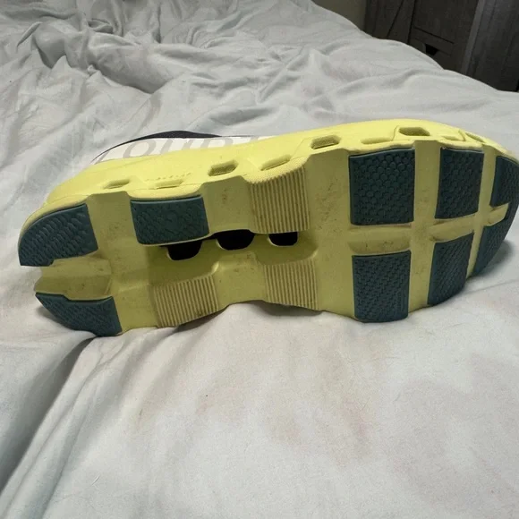 Cloudmonster Sneakers in Iron and Hay - Picture 5 of 5